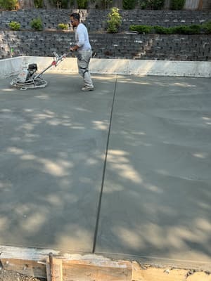 {{ custom_values.service_1 }} in {{custom_values.area_7})