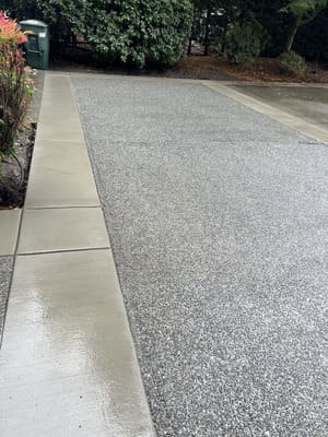 {{ custom_values.service_4 }} in {{custom_values.area_7})