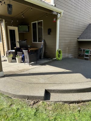 {{ custom_values.service_4 }} in {{custom_values.area_7})