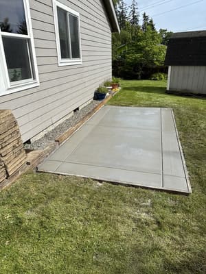 {{ custom_values.service_4 }} in {{custom_values.area_7})