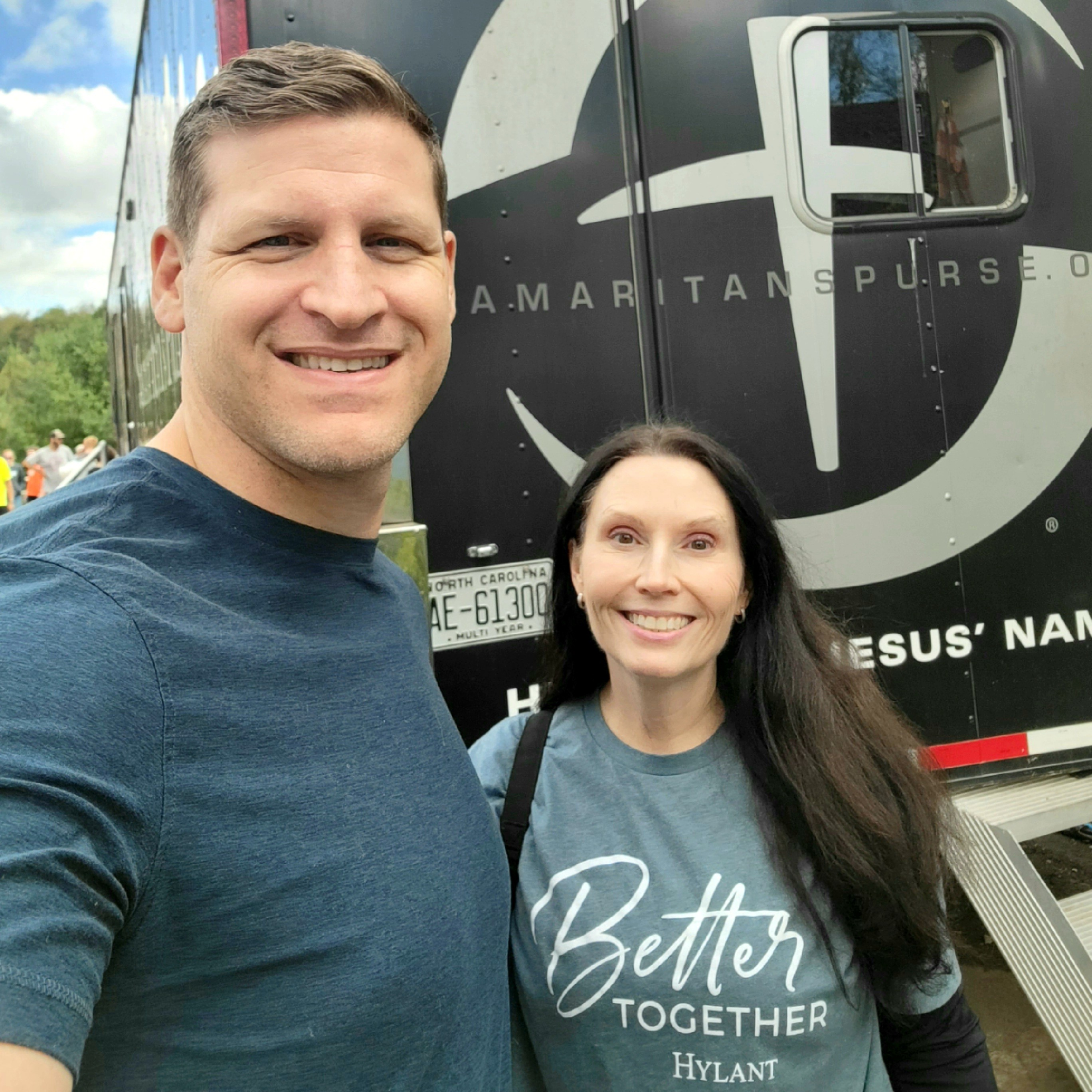 Dink to Deals members at Samaritans Purse disaster relief