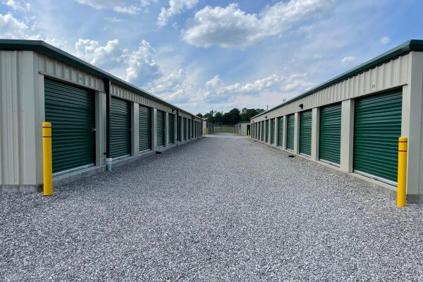 Self storage facility near me