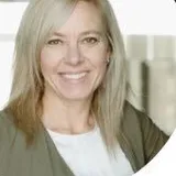 Toni Davis, Business Owner