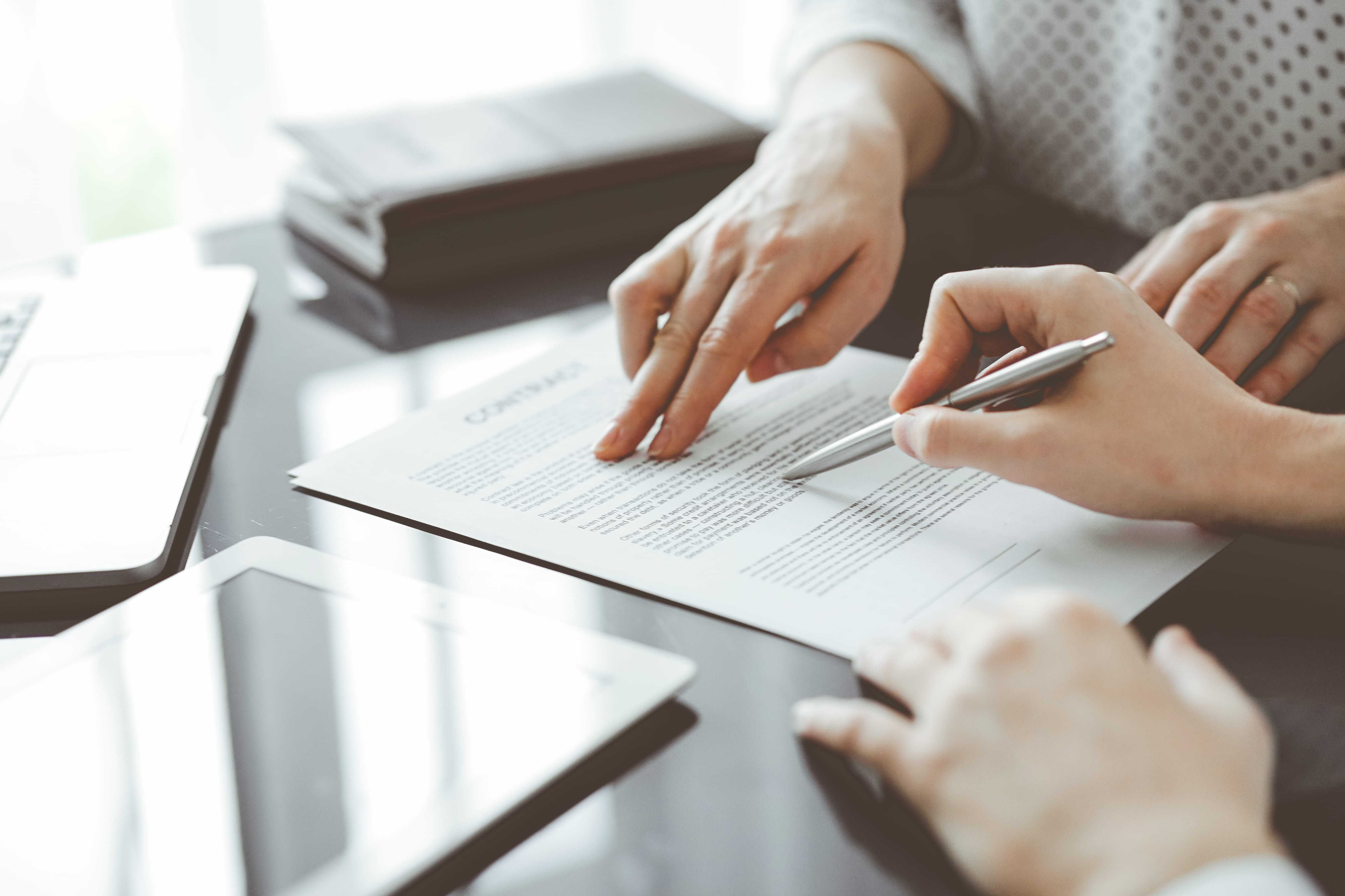 What’s the Difference between Employment Contracts vs Worker Agreements in the UK? What’s the Difference between Employment Contracts vs Worker Agreements in the UK?