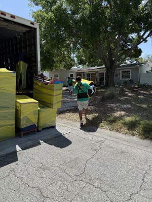 {{ custom_values.service_3 }} in {{custom_values.area_3})