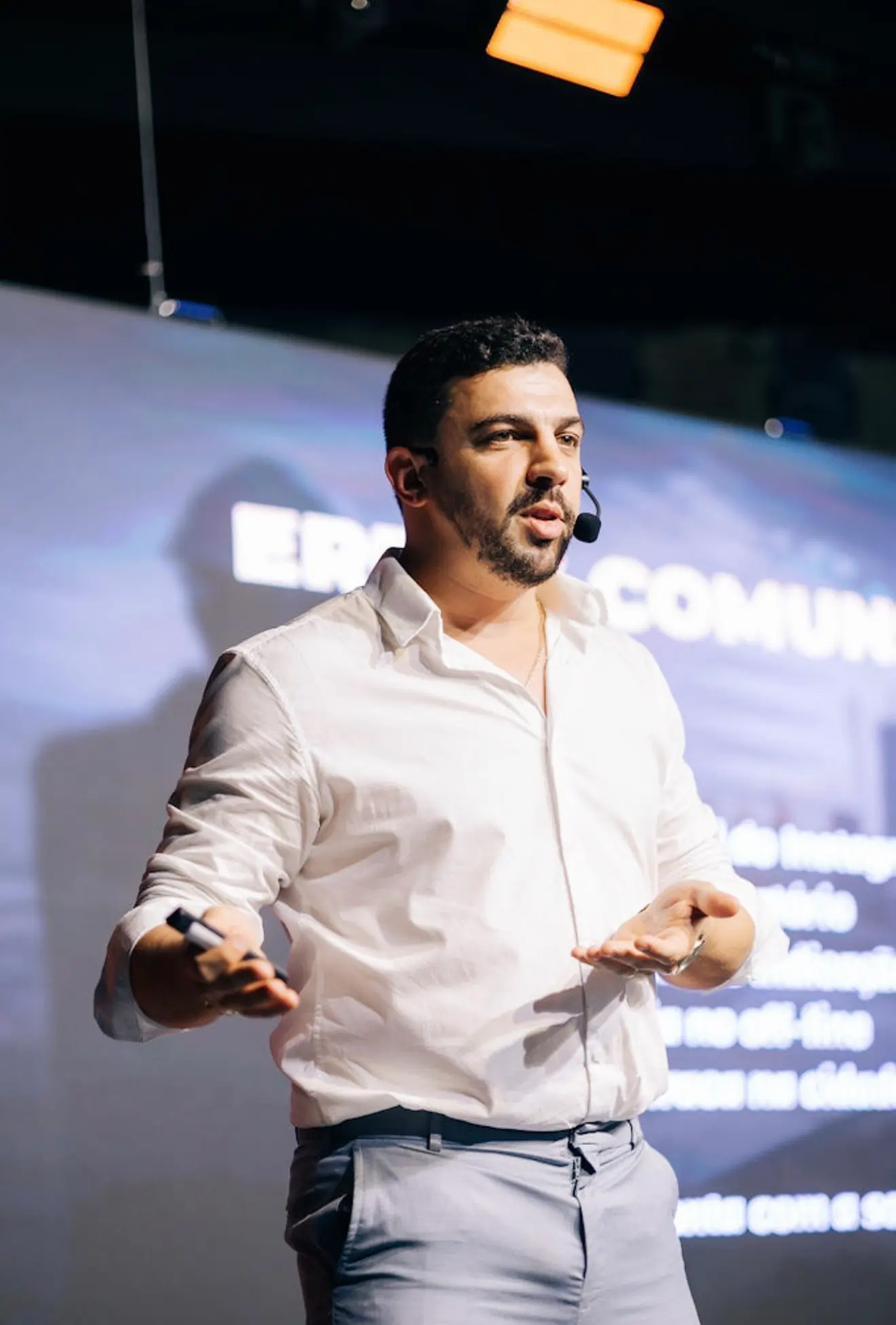 Engenheiro Adriano Costa