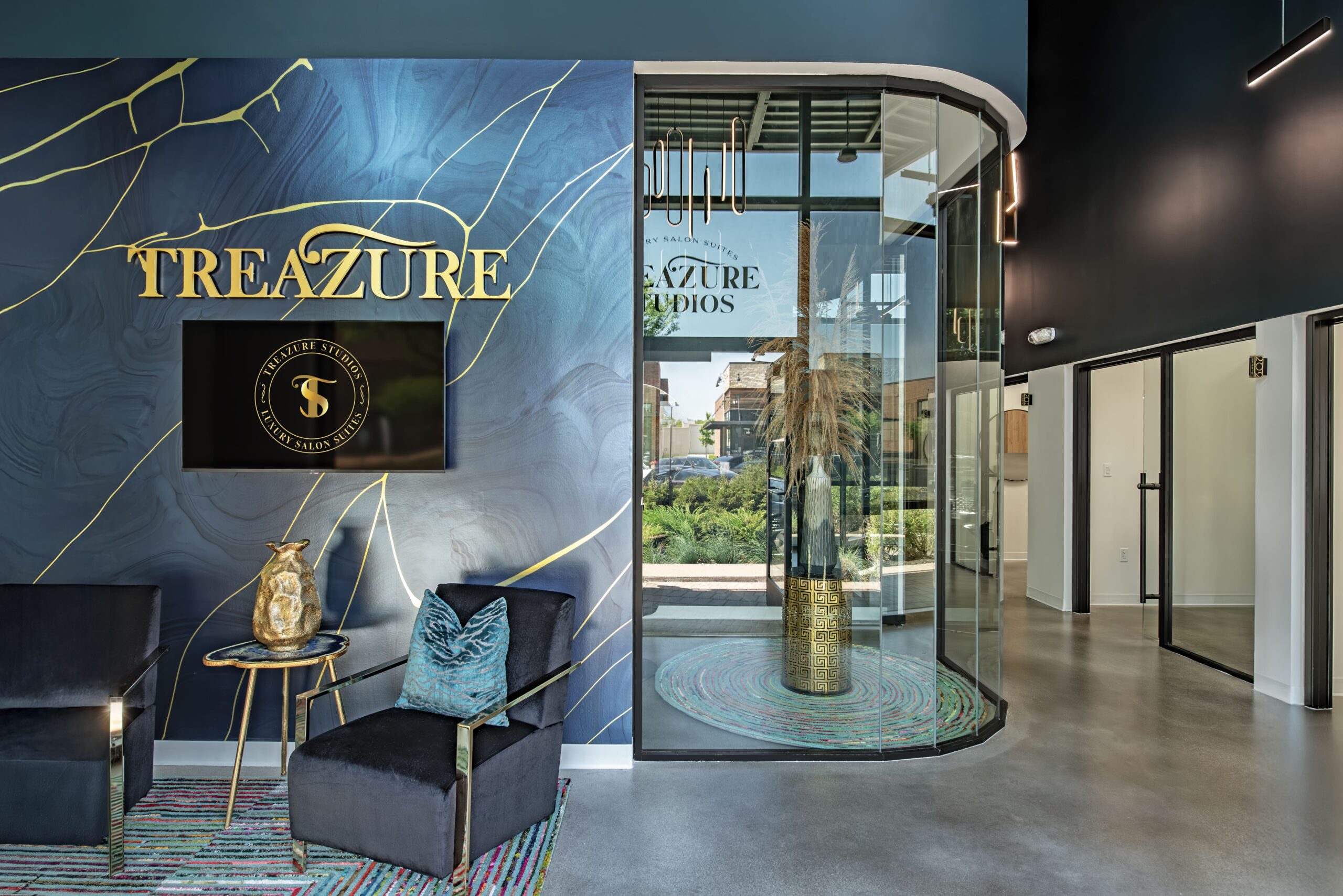 Treazure Studios salon suite in North Richland Hills