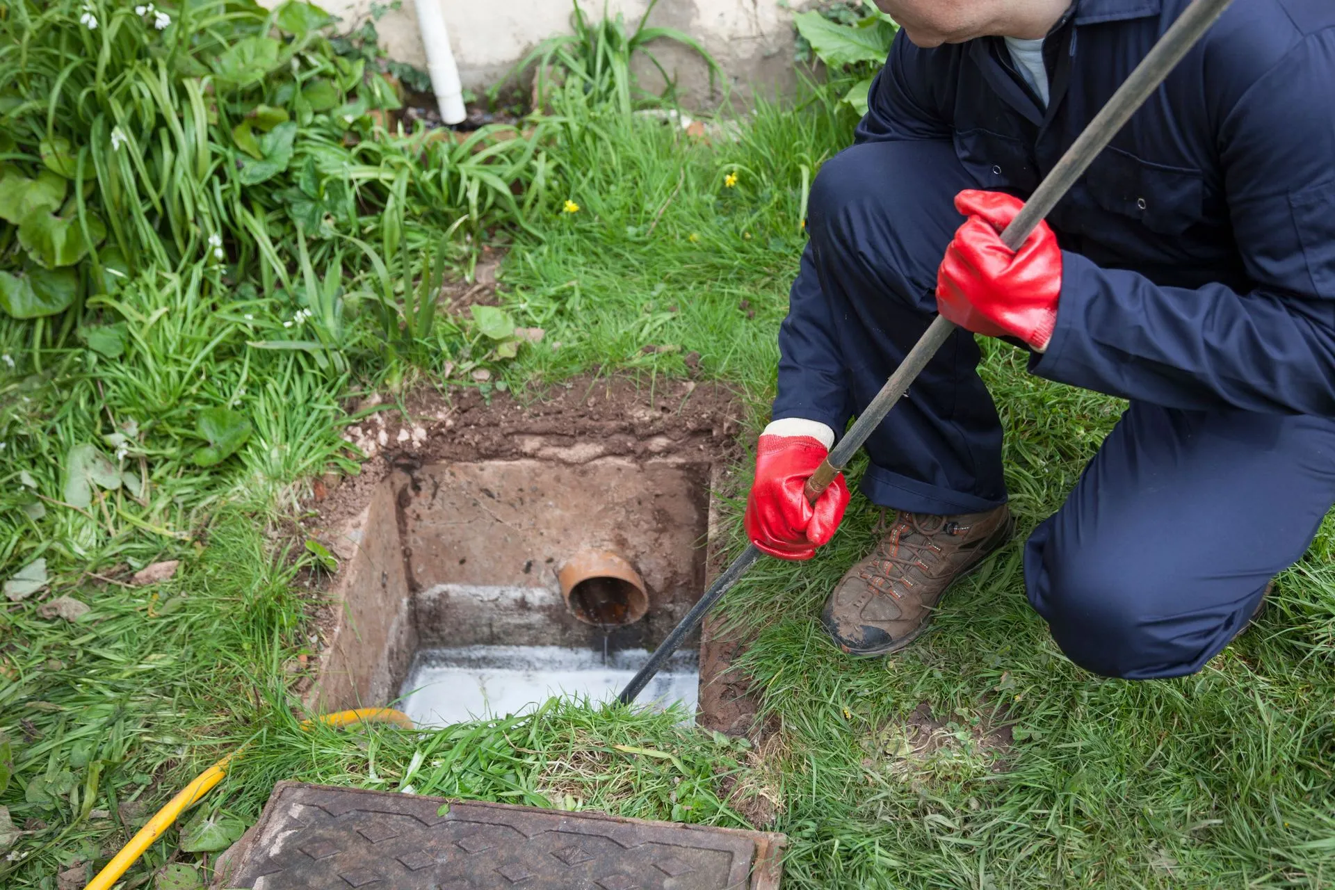 Drain cleaning service