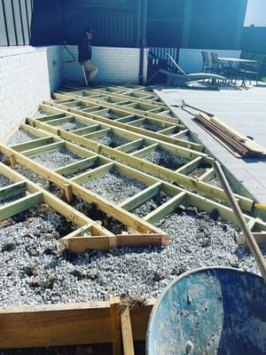 {{ custom_values.service_1 }} in {{custom_values.area_4})