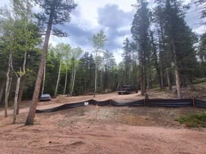 {{ custom_values.service_4 }} in {{custom_values.area_2})