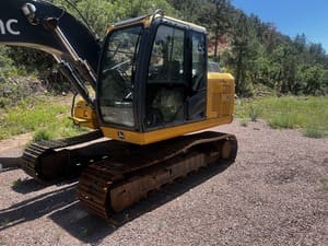 {{ custom_values.service_3 }} in {{custom_values.area_3})