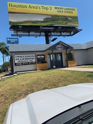 {{ custom_values.service_3 }} in {{custom_values.area_3})