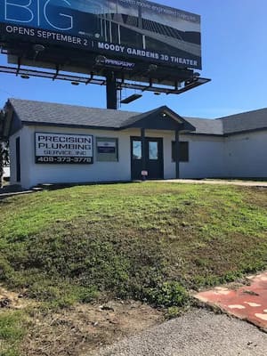 {{ custom_values.service_3 }} in {{custom_values.area_3})