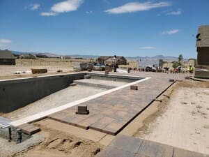 {{ custom_values.service_3 }} in {{custom_values.area_3})