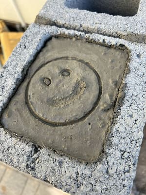 {{ custom_values.service_3 }} in {{custom_values.area_3})