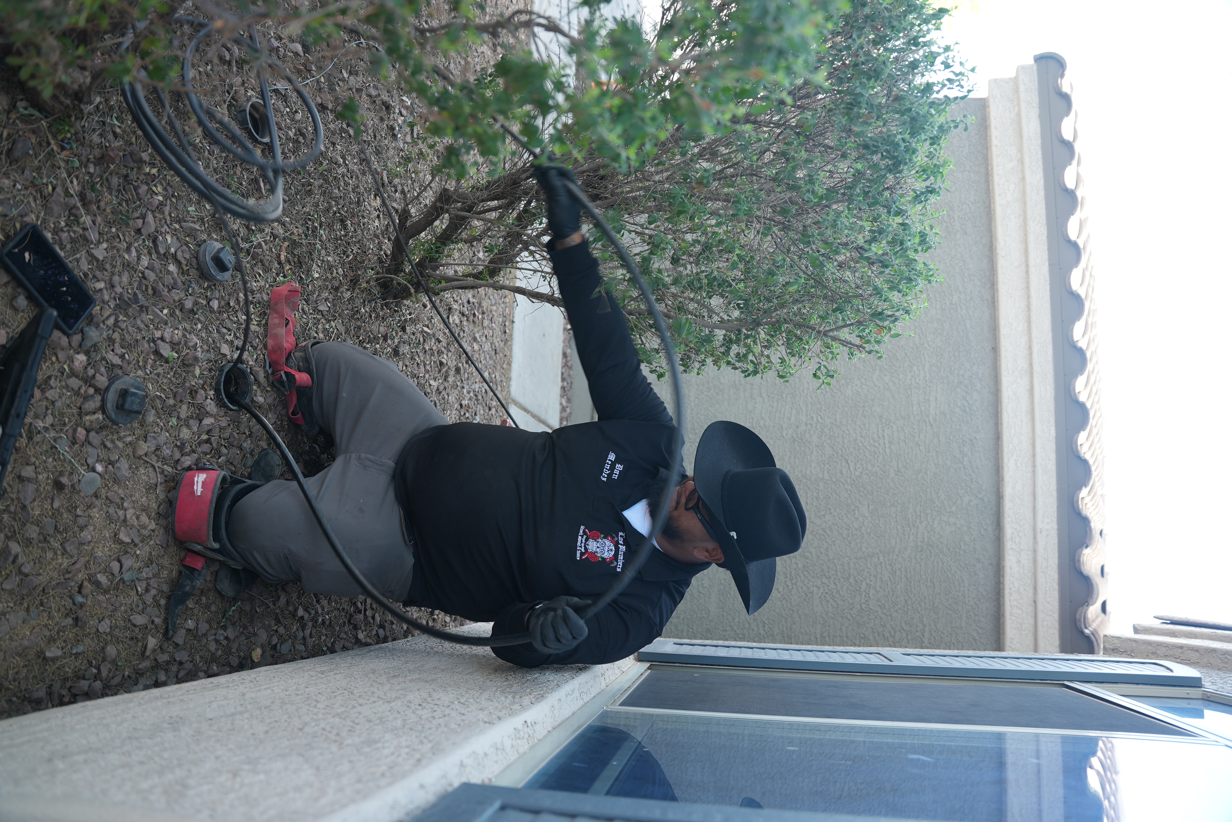 Los Plumbers owner Dan doing sewer camera inspection