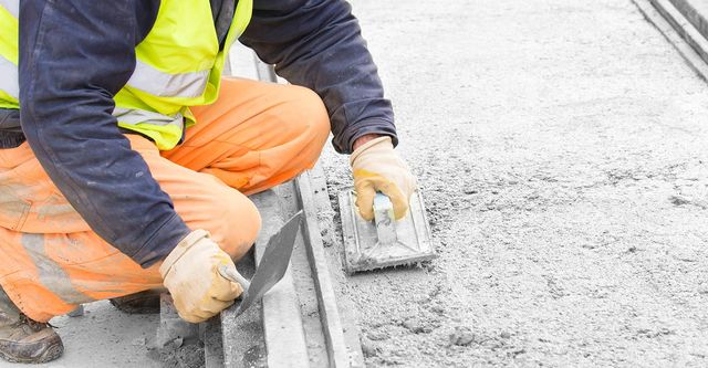 Chimney and brick repair masonry contractor working in Toronto GTA