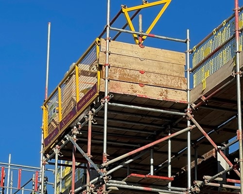 loading bay scaffolding leeds