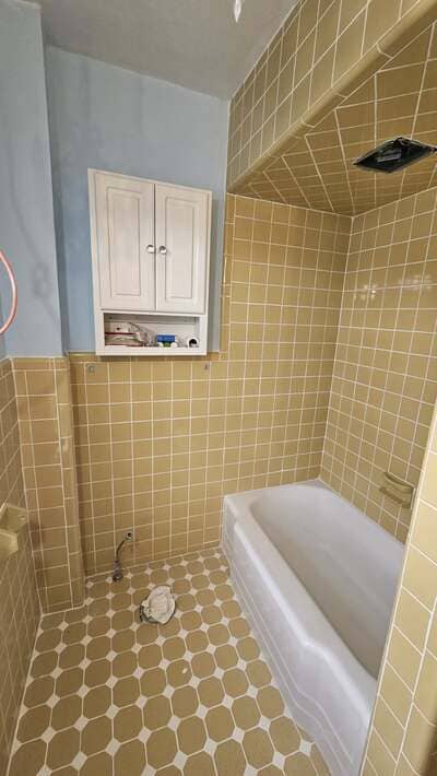 {{ custom_values.service_3 }} in {{custom_values.area_3})