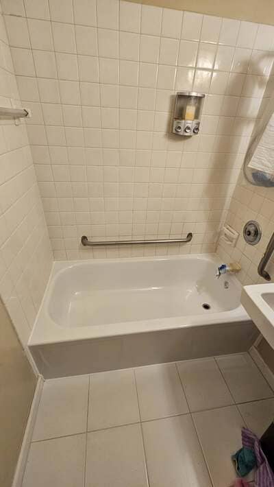 Fiberglass Refinishing in Piscataway