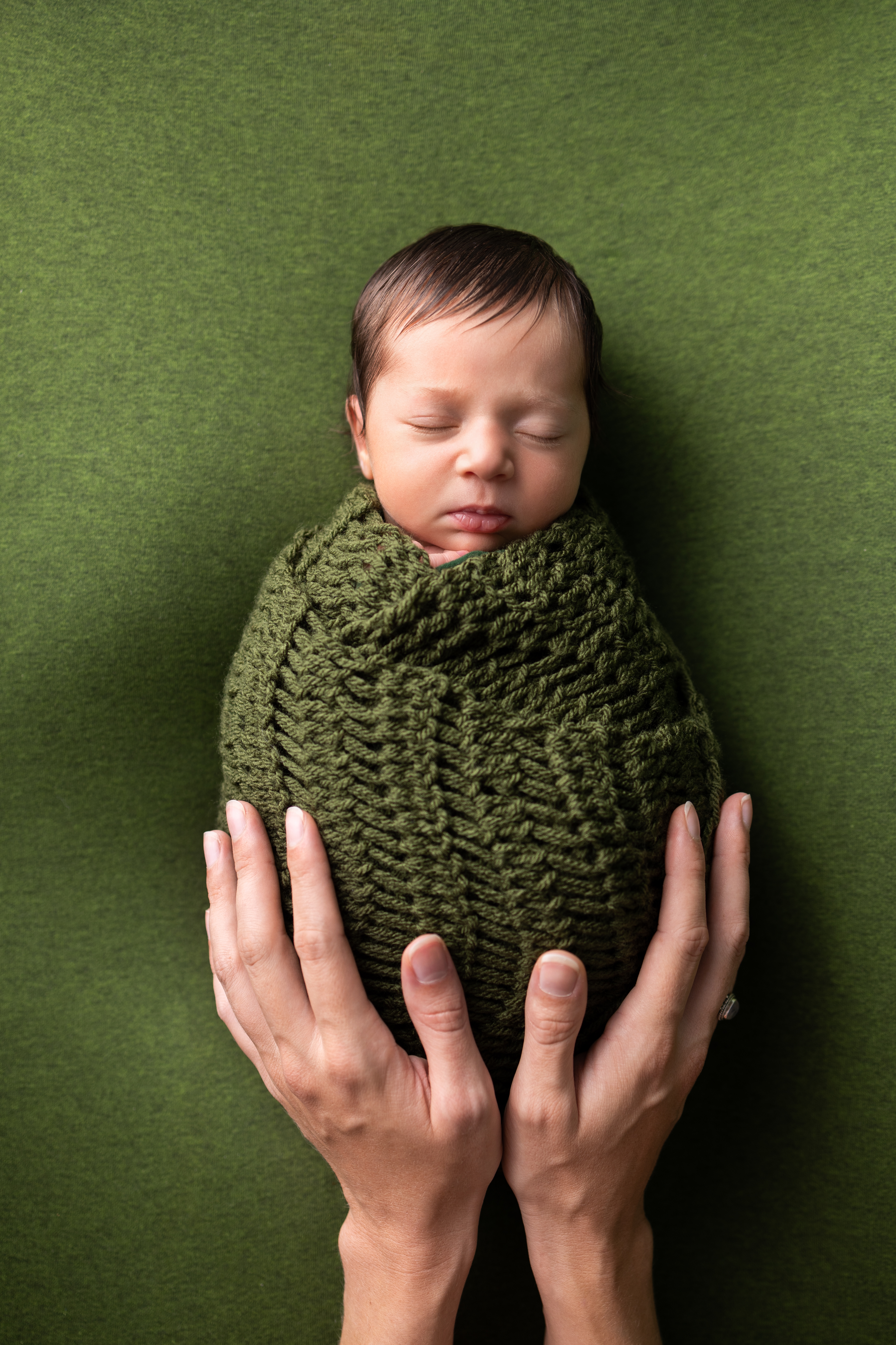 Newborn-Detail in Rosatönen
