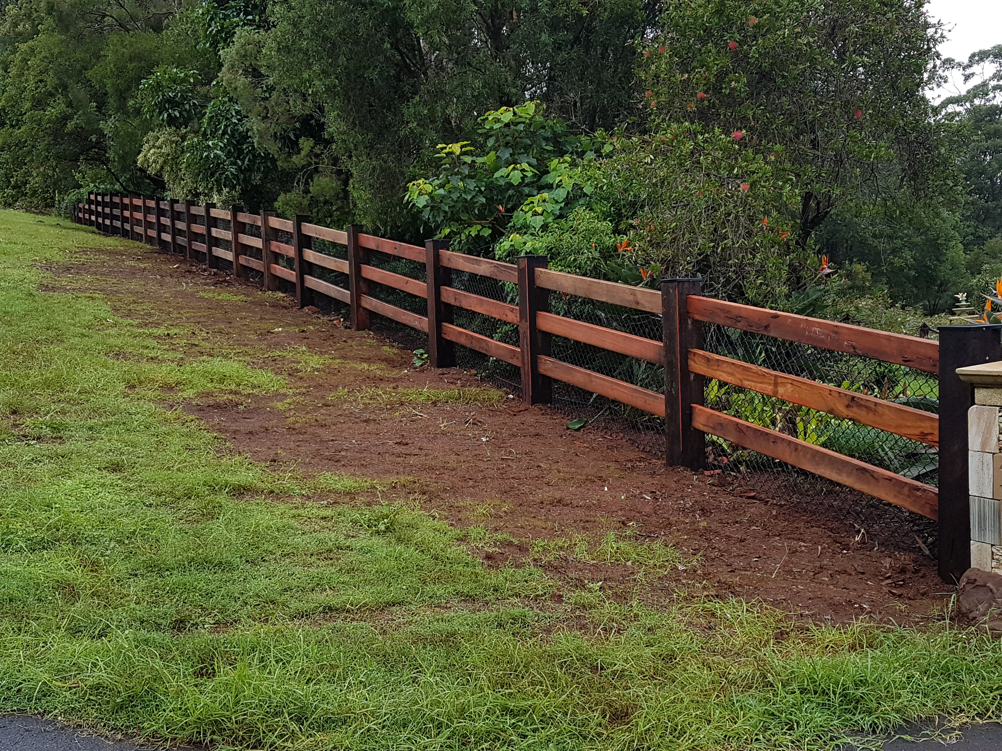 quality fence build to last quality fence build to last