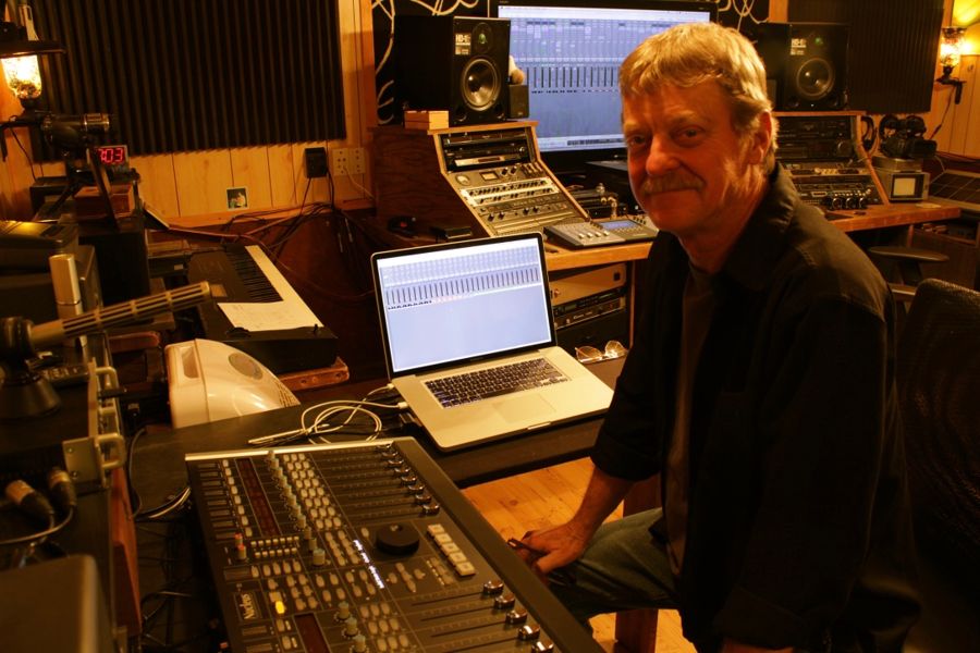 Buford Jones at the workstation in his home studio
