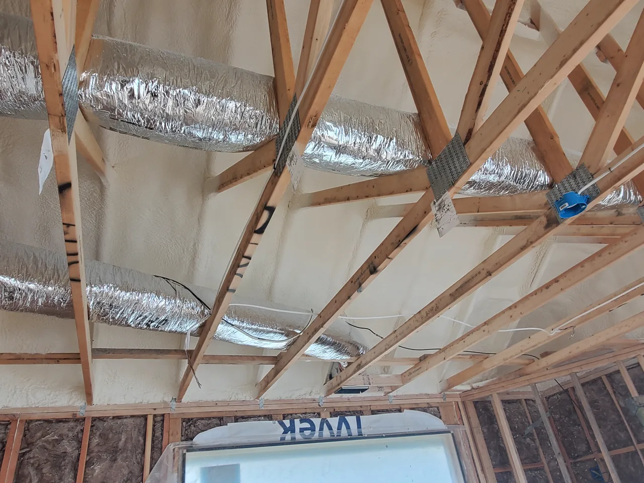Closed Cell Spray Foam image 1