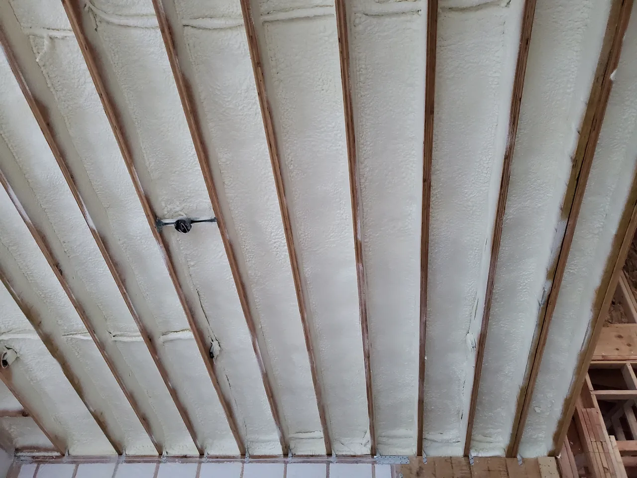 Closed Cell Spray Foam image 3
