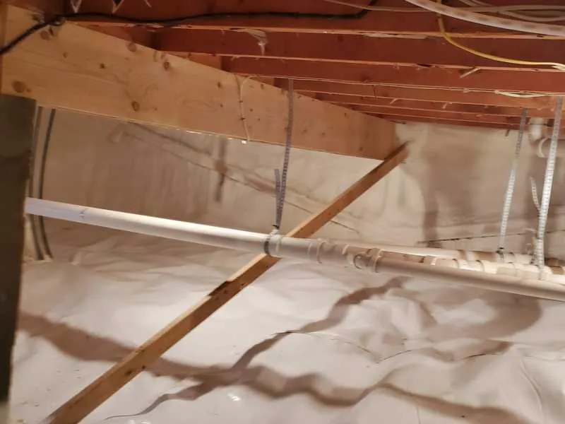 Crawl Space Insulation image 1