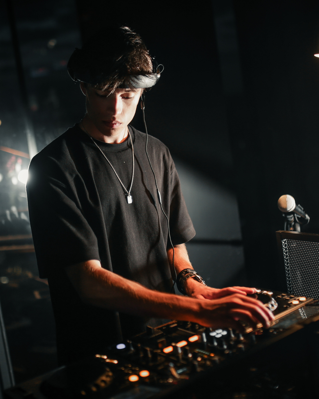 Resident DJ performing in the Piano Lounge at 3Sixty
