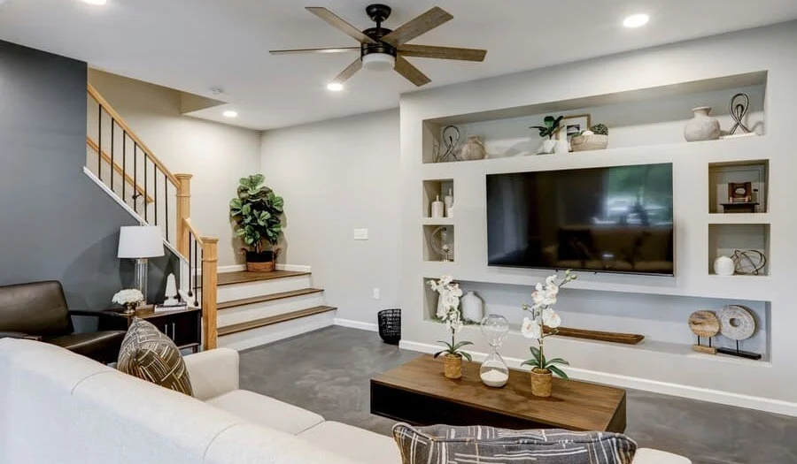 Custom Home Building