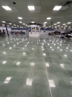 {{ custom_values.service_4 }} in {{custom_values.area_3})