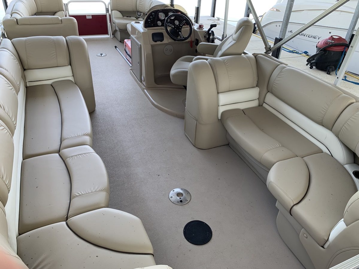 Recouvrement plancher ponton