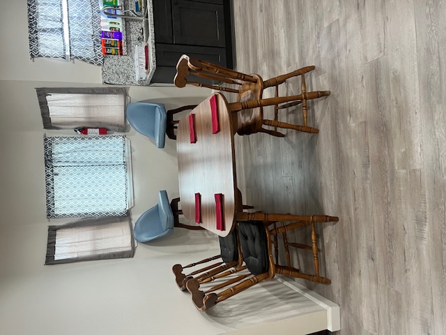 picture of the kitchen in the home for reintegration to society