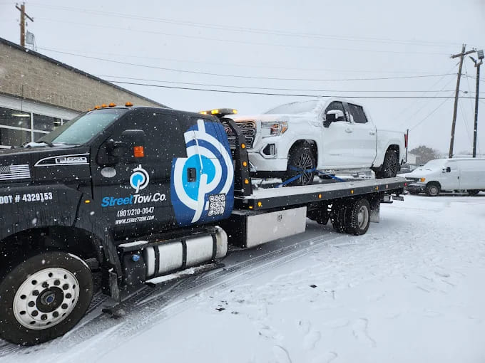 Light Duty Towing in Eagle Mountain