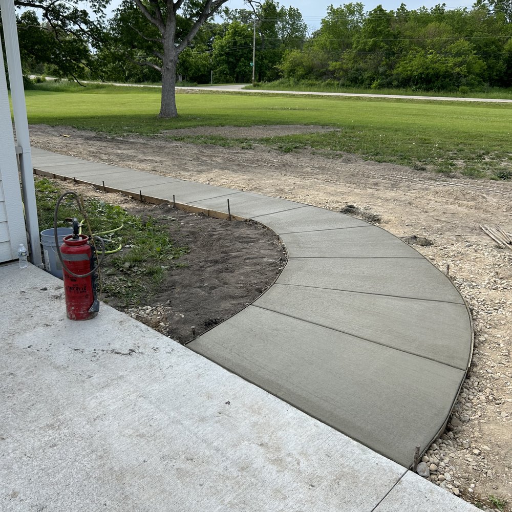 Durable concrete walkway and sidewalk contractor in Racine Wisconsin
