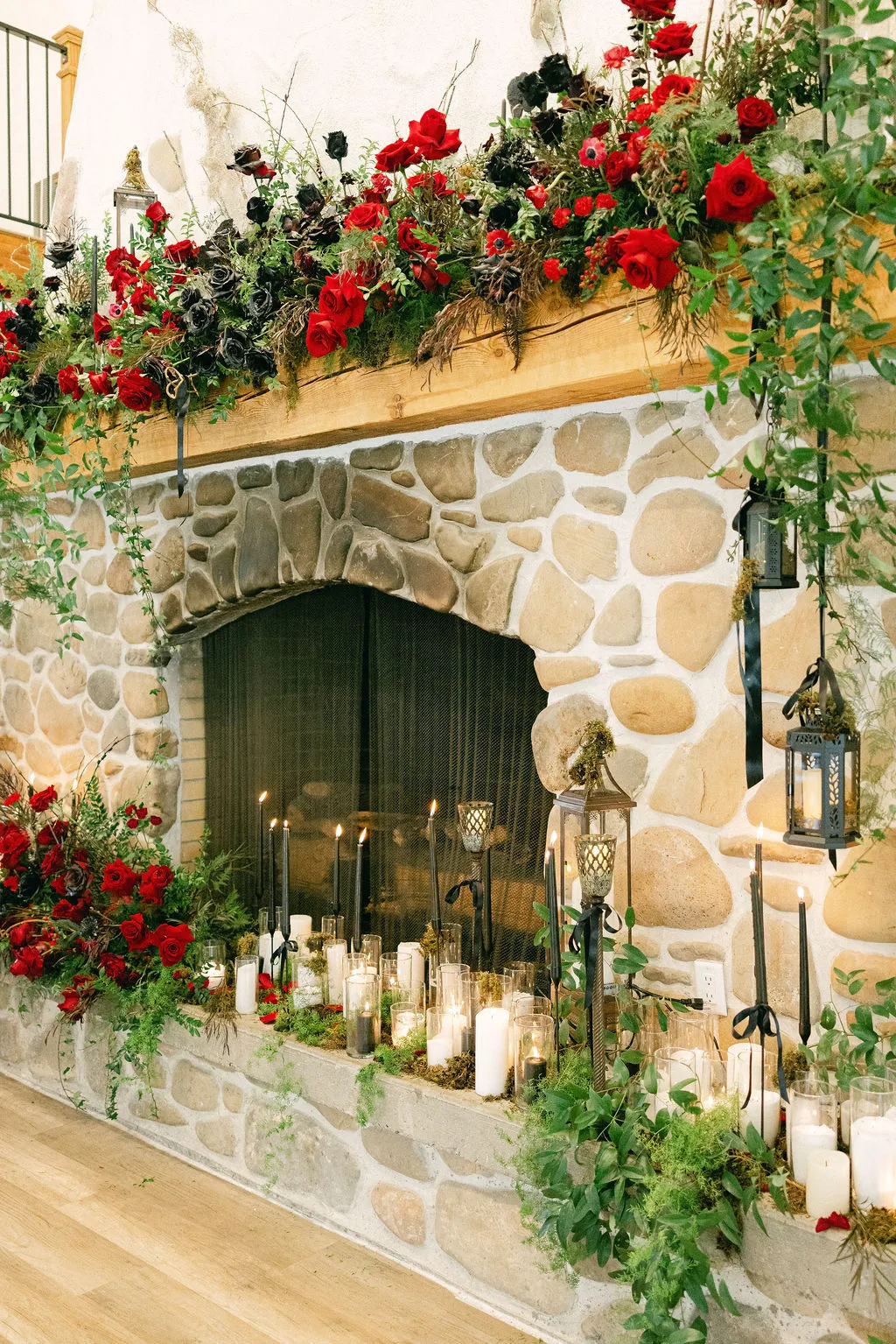 Mantel lined with red roses