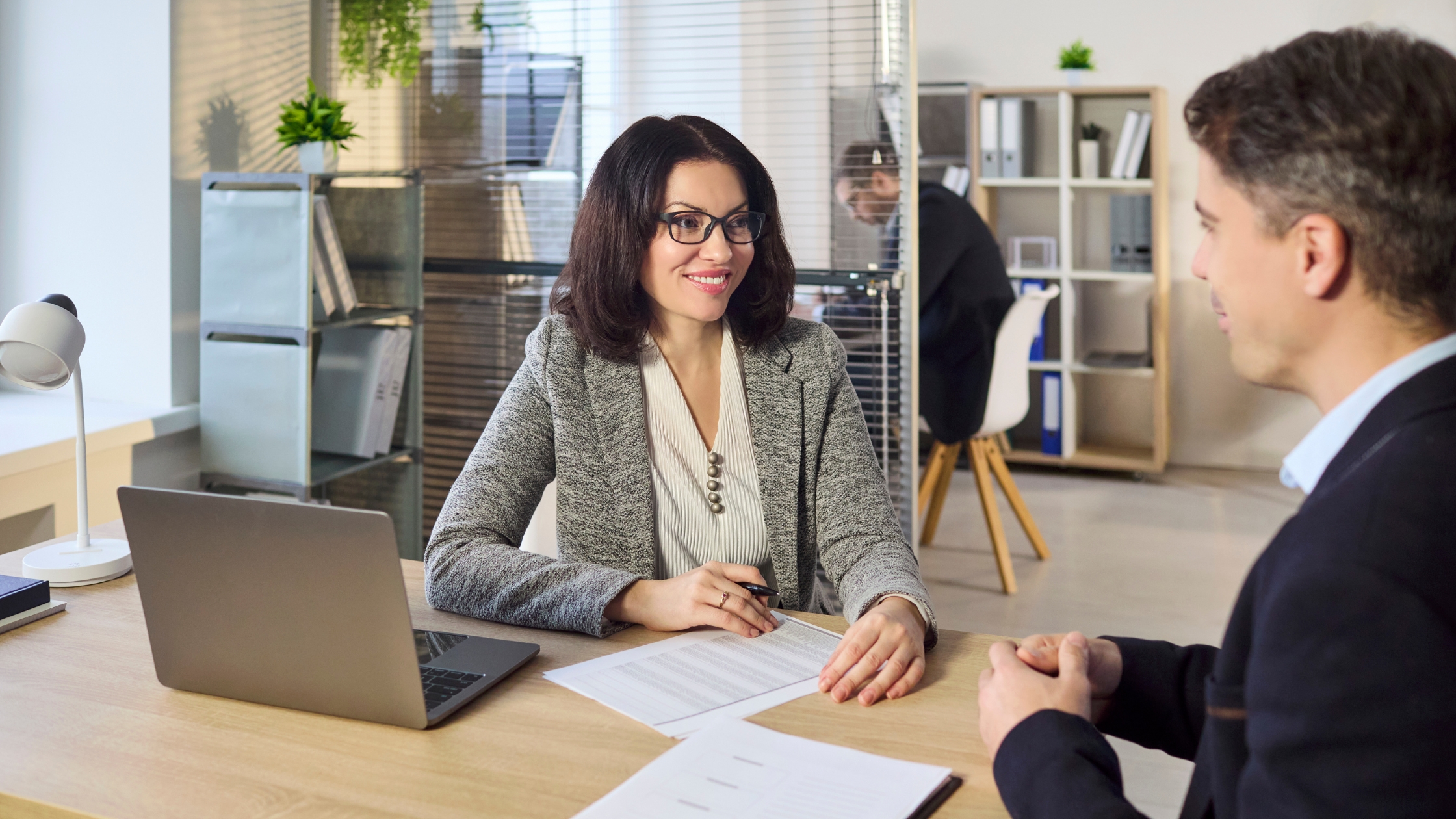 How to Choose the Right Real Estate Brokerage for Growth in 2026