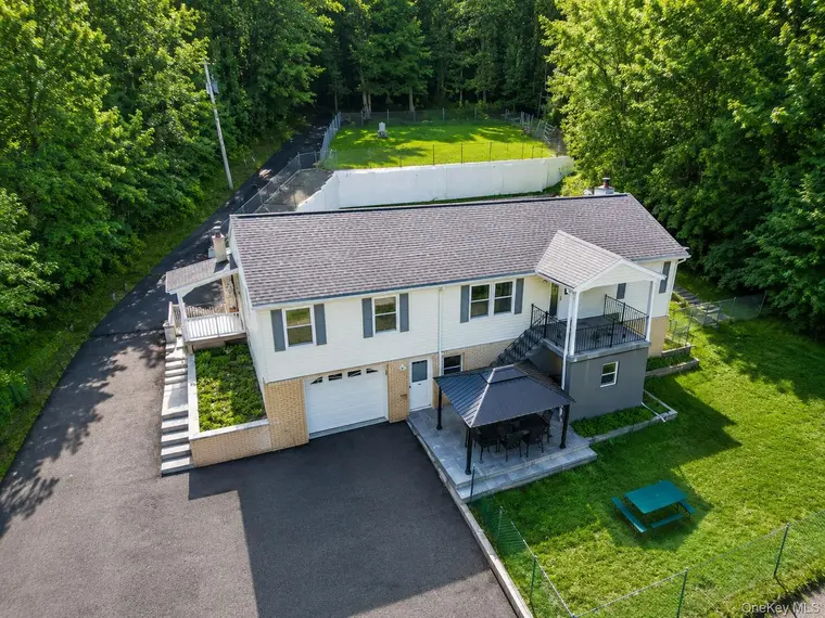 Property photo: 274 Grey Road, South Fallsburg, NY 12779