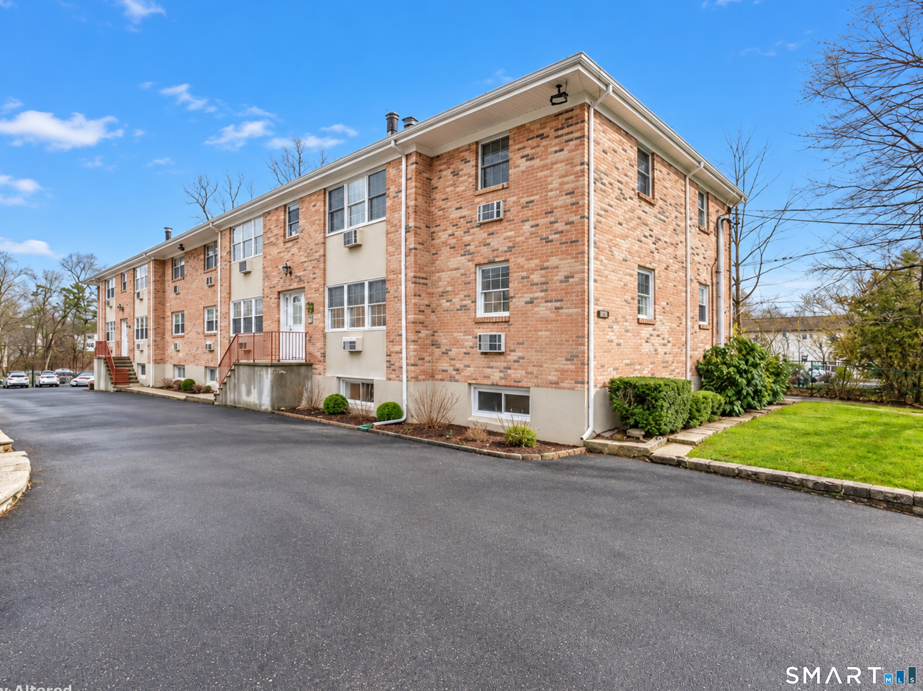 Property photo: 1307 Hope Street, Unit A1, Stamford, CT 06907