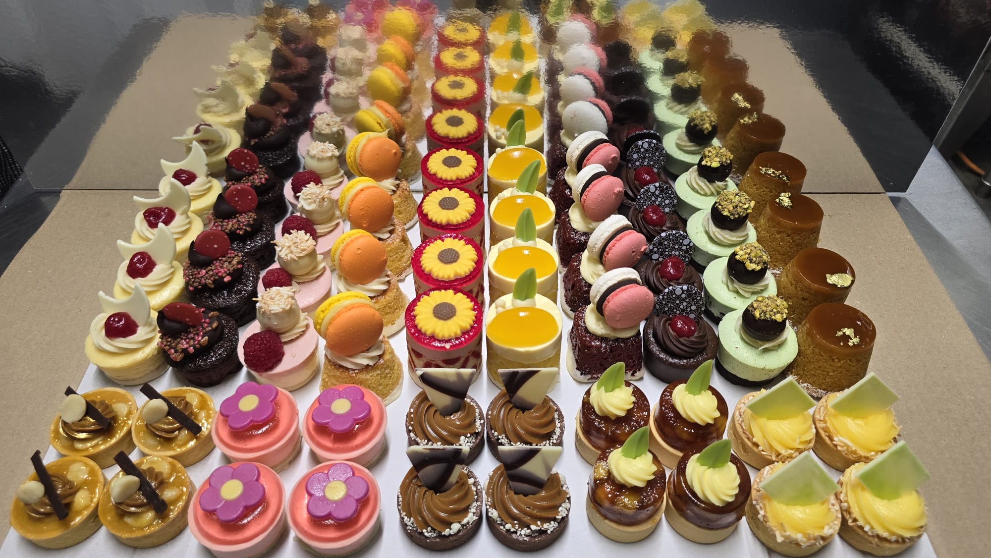 Madders Brothers 60 piece petit four box