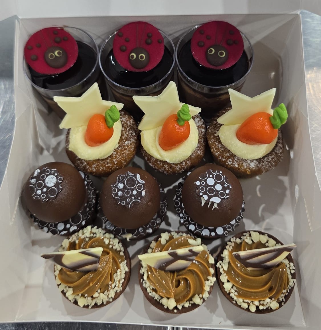 Madders Brothers 12 piece petit four box