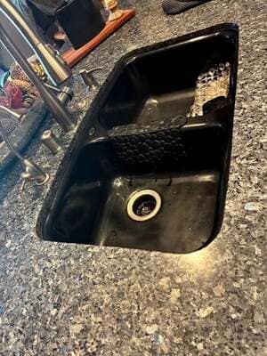 {{ custom_values.service_1 }} in {{custom_values.area_1})