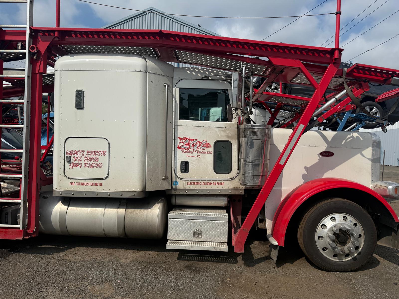Vehicle wrap example