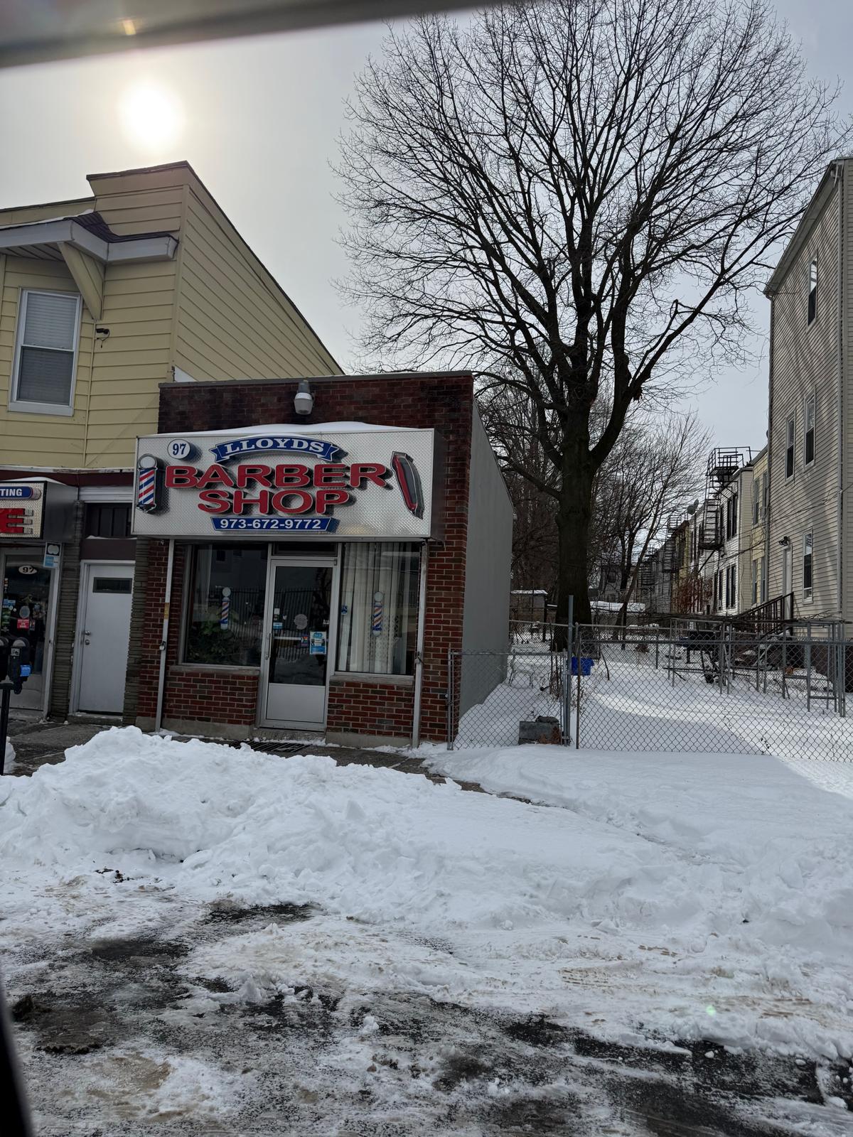 Storefront Signs & Awnings thumb 4