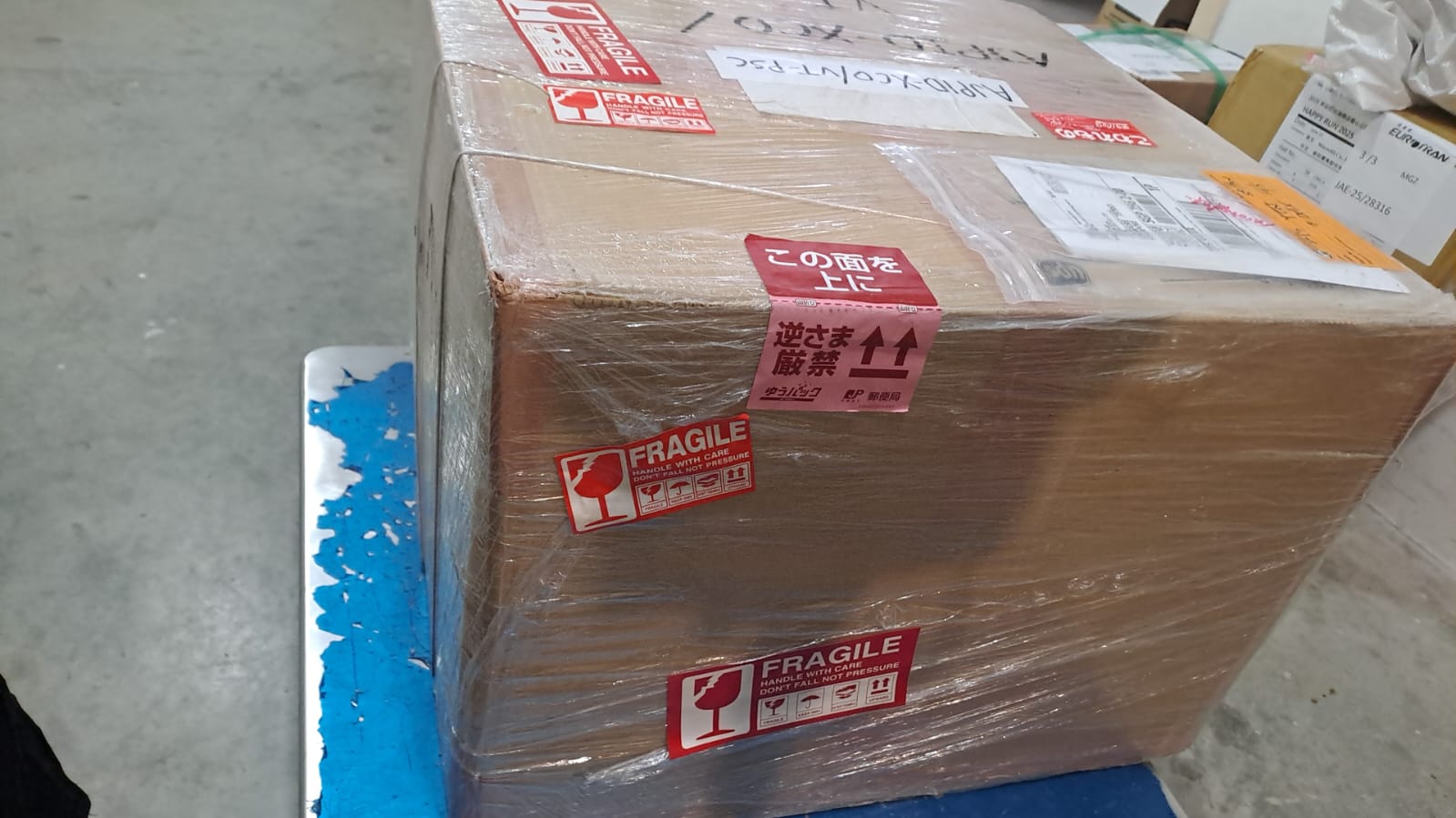 XCO customer shipment review