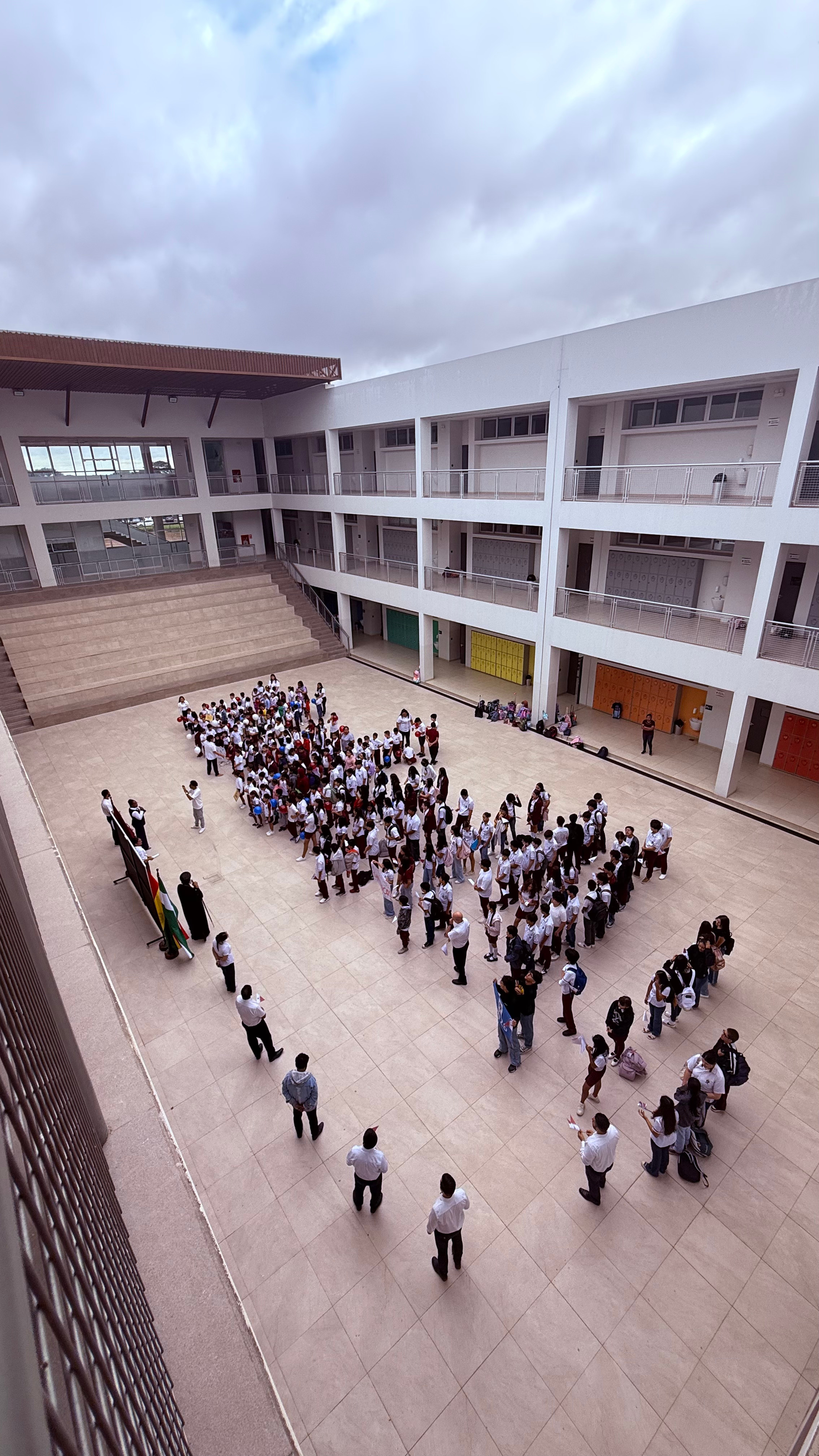 Edificio y campus del Colegio Internacional San Marcos