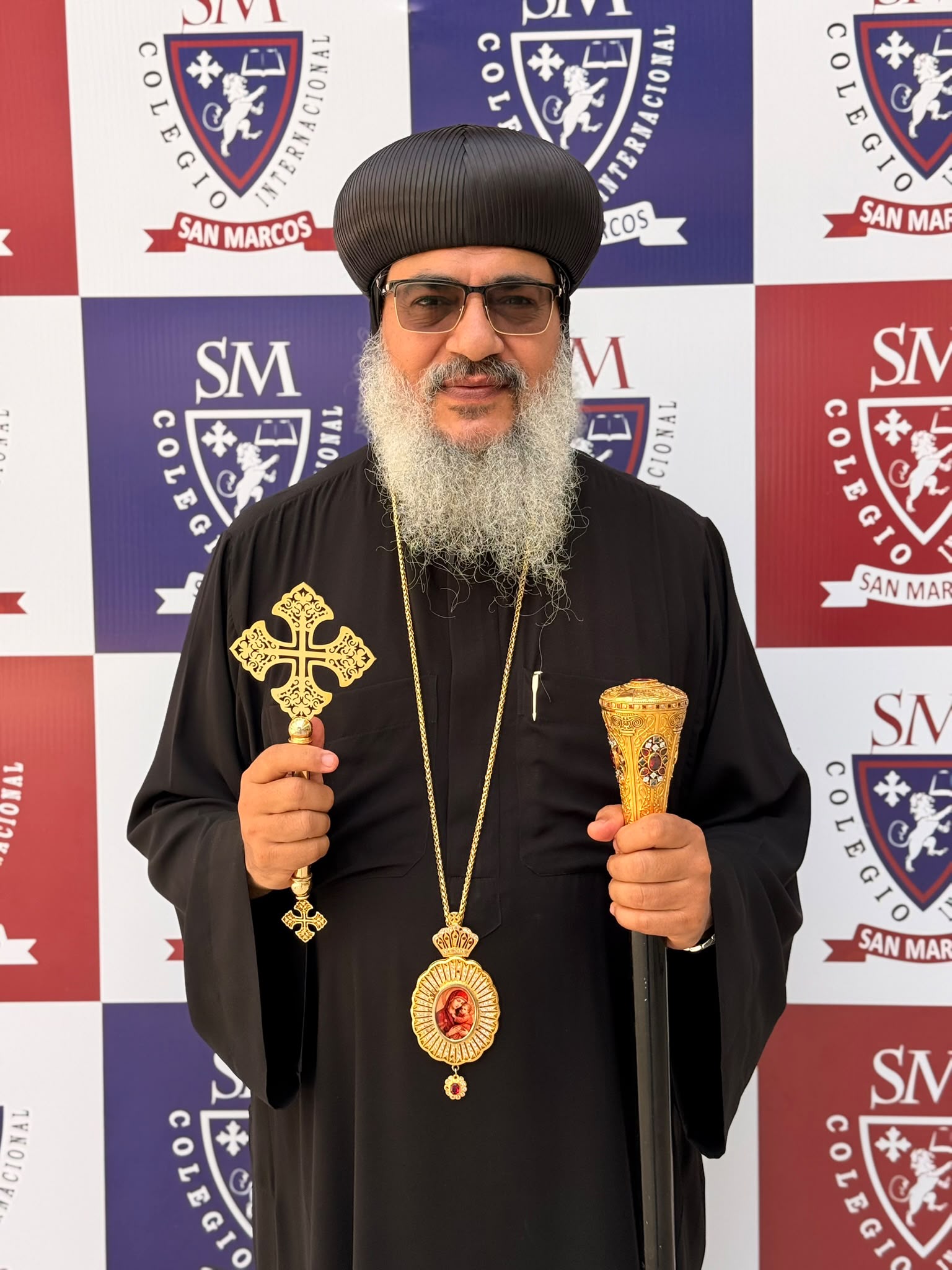 S.E. Monseñor Anba Youssef Bishop, Presidente de la Junta Directiva