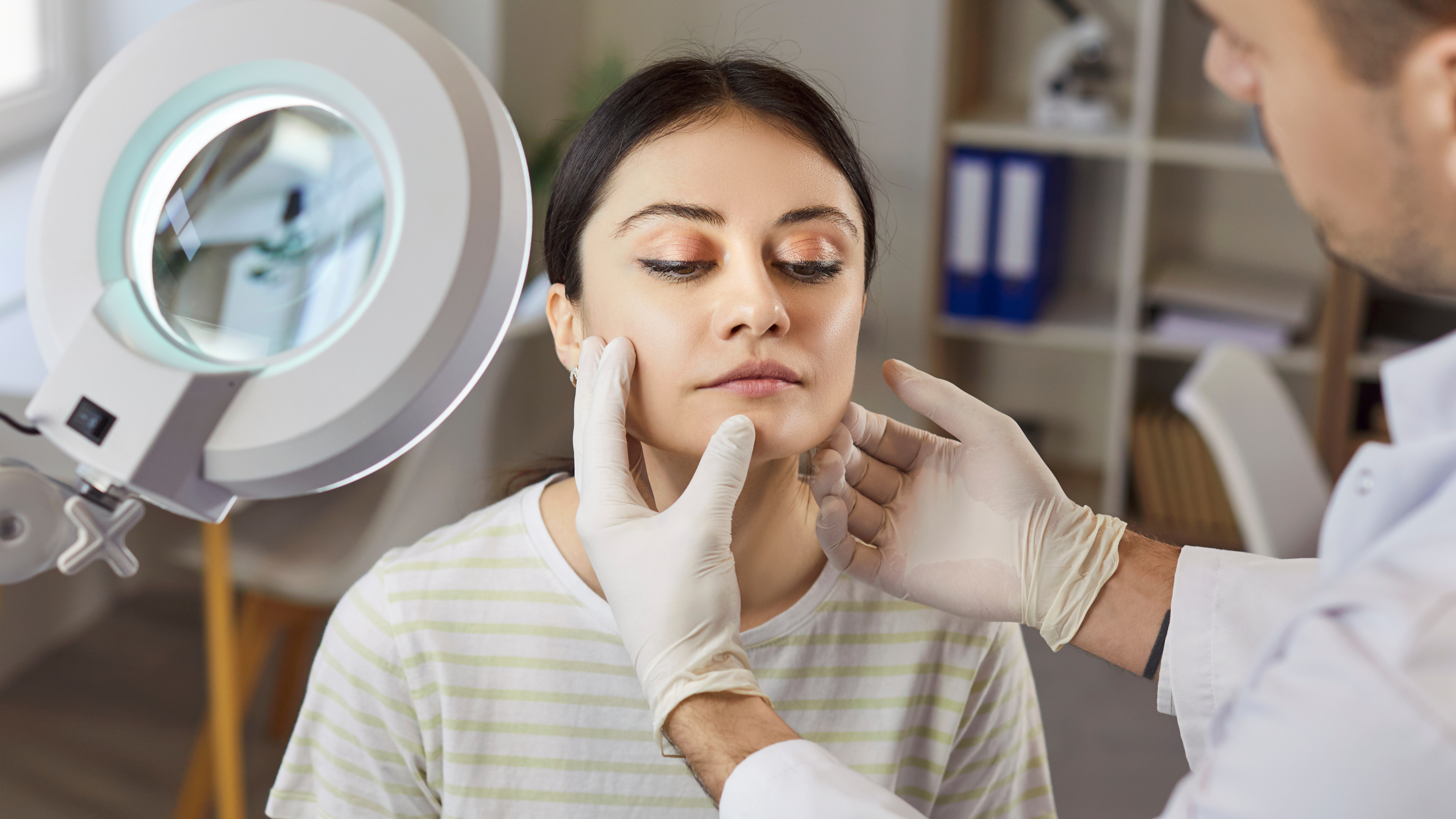 Skin Consultation in Dubai | Dr Mayur Bhobe
